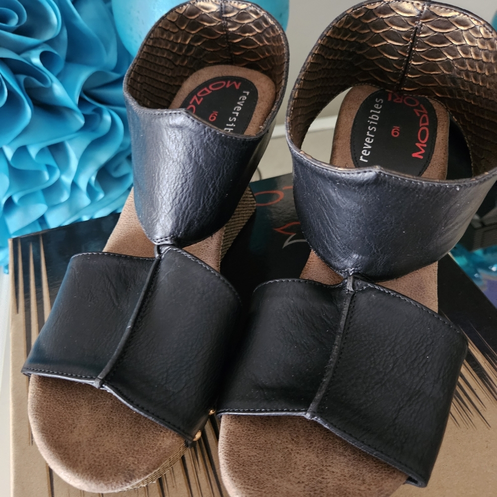 Shoes - Picture 3 of 10